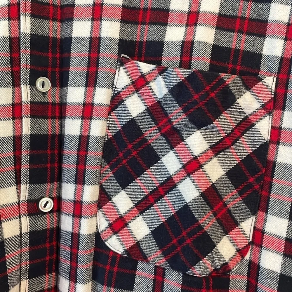 American Apparel MidWeight Flannel Button Down Shirt, Size L